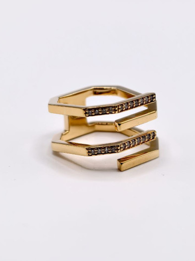 Кольцо из красного золота с бриллиантами