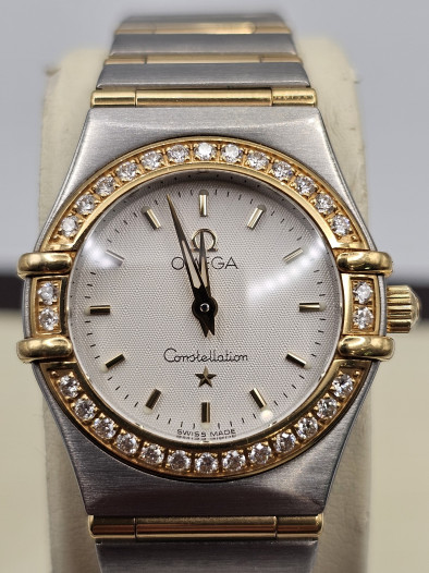 Часы Omega Constellation Quartz