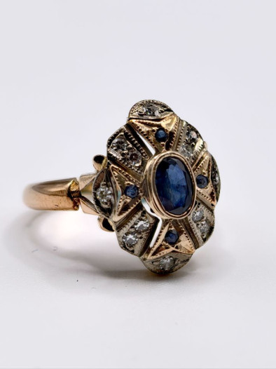 Кольцо из красного золота с бриллиантами